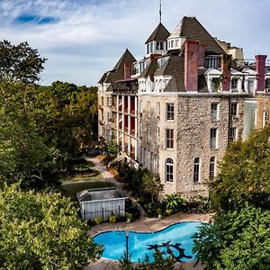 1886 Crescent Hotel And Spa